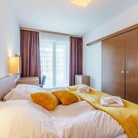 Komfort Baltic Plaza * 코워브제크