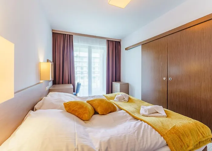 Komfort Baltic Plaza * קולובז'ג