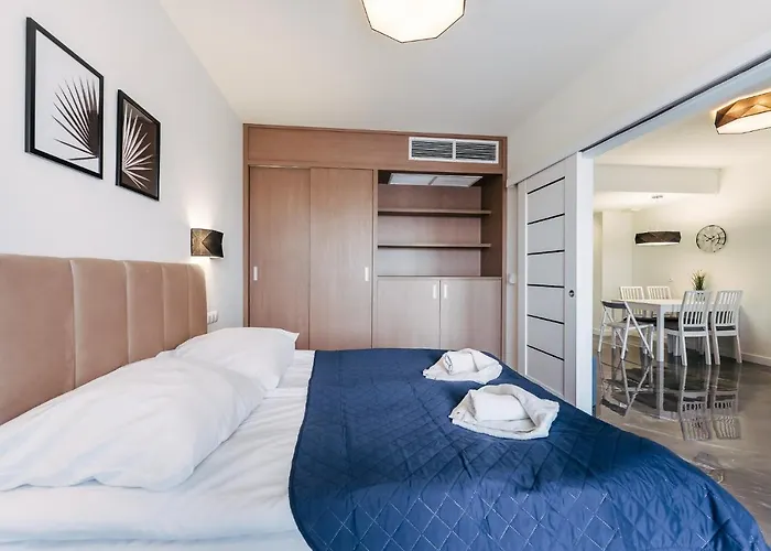 Komfort Baltic Plaza דירה